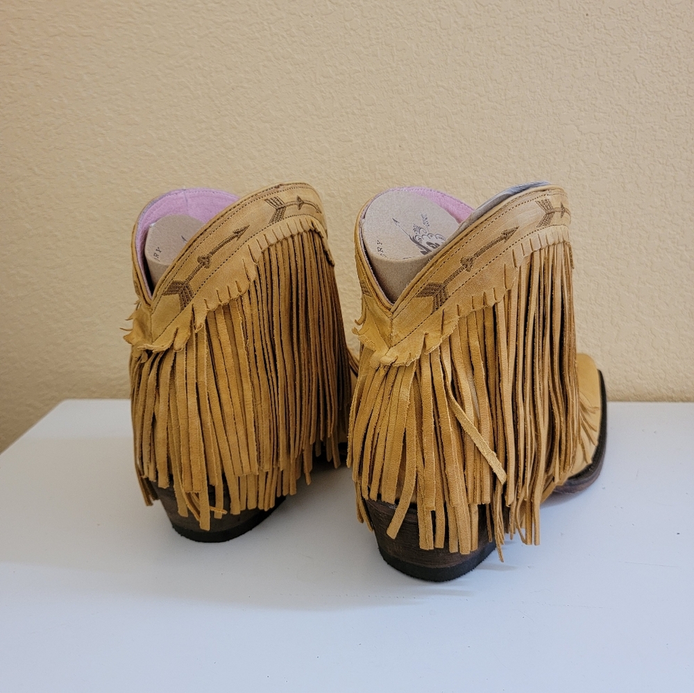 Junk Gypsy by Lane Spitfire Mustard Fringe Leather Western Ankle Boots size 7 - Picture 3 of 11